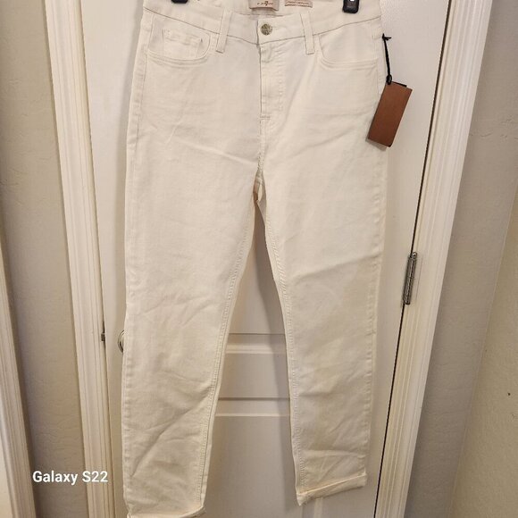 Jen 7 White "straight crop and roll" Jeans. NWT. Size 8 - Picture 1 of 9